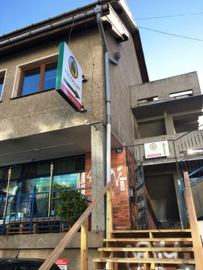 Hostel Pod Topolami Grünberg Exterior foto