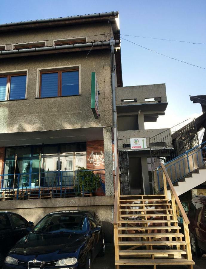 Hostel Pod Topolami Grünberg Exterior foto